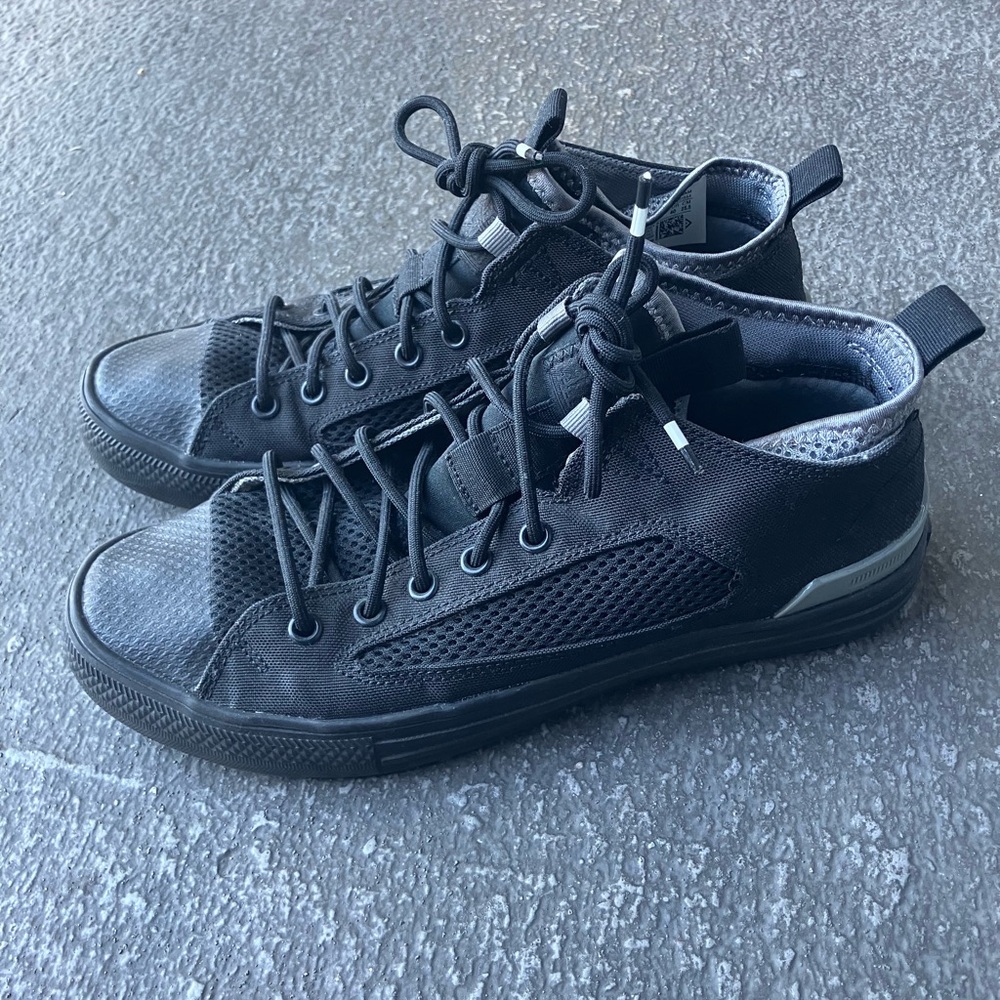 Black Mesh Converse
